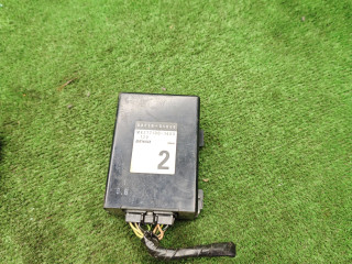 блок управления (другие) Toyota Avensis 1 поколение (T220) 2000, 2.0 л., 2C-T, дизель, МКПП, универсал, 8865005060