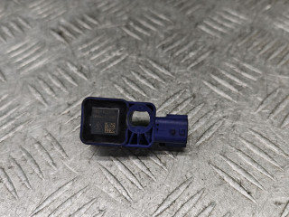 датчик удара Renault Duster 1 поколение [рестайлинг] 2017, 2.0 л., бензин, МКПП, внедорожник 5 дв., полный привод, 983304337R