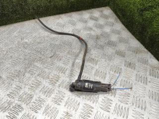 насос (моторчик) омывателя стекла Toyota Avensis 1 поколение (T220) [рестайлинг] 2001, 2.0 л., дизель, МКПП, универсал