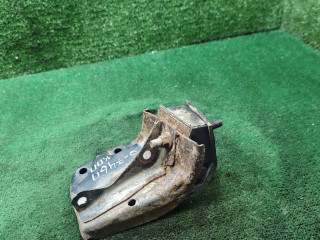 подушка крепления двигателя Renault Scenic 1 поколение 1998, 1.6 л., бензин, МКПП, минивэн