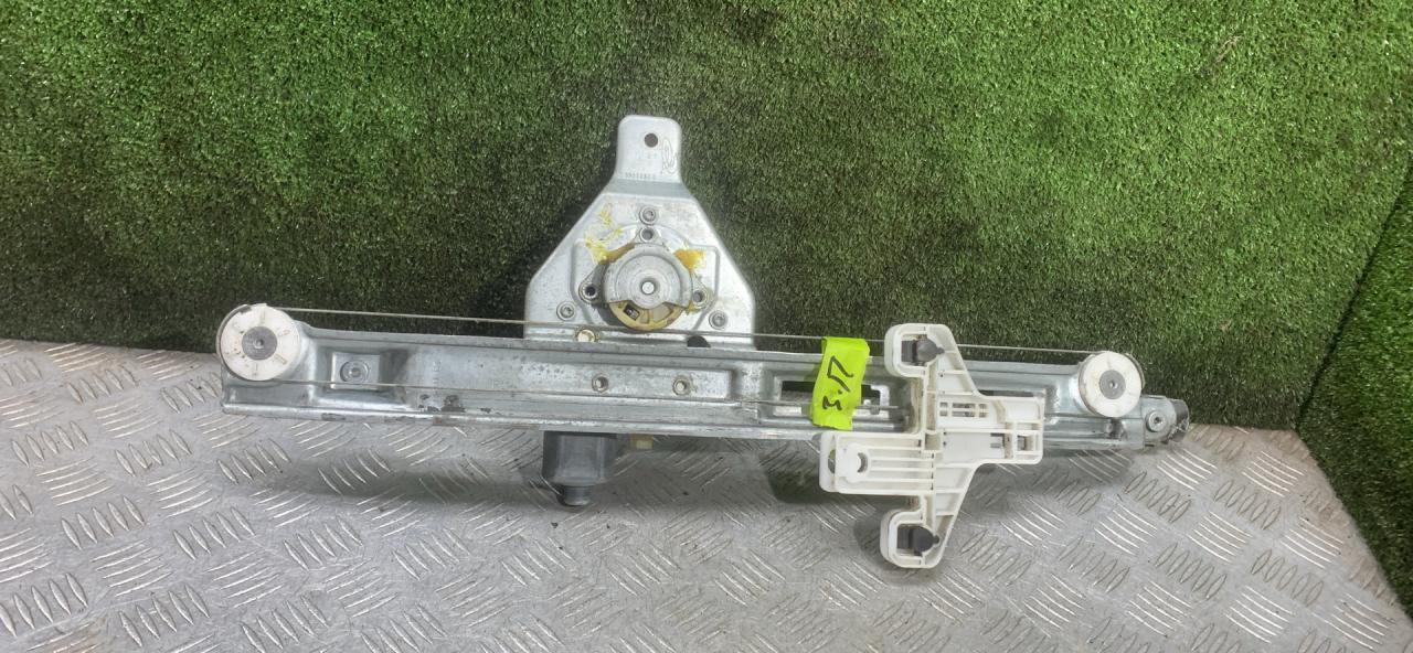 стеклоподъемник электрический задний правый Jeep Patriot 1 поколение 2010, внедорожник 5 дв., 05291804AA - фото №1