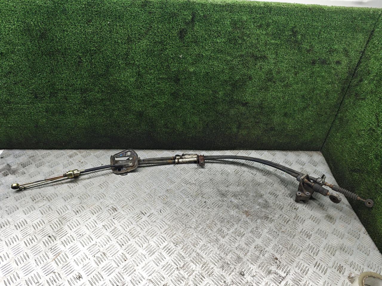 трос кулисы КПП Rover 600 Series 1 поколение 1998, 1.8 л., бензин, МКПП, седан - фото №1