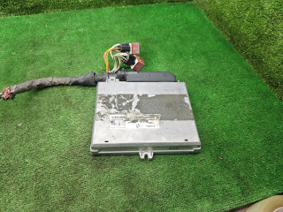 блок управления двигателем Renault Laguna 1 поколение [рестайлинг] 1998, 1.8 л., бензин, МКПП, хетчбэк 5 дв., 7700864275