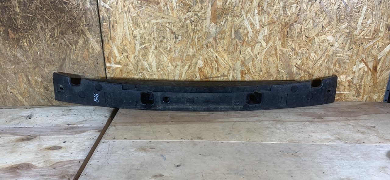 усилитель бампера переднего Dodge Caravan 4 поколение 2001, 2.4 л., бензин, АКПП, минивэн, 04857433AA - фото №1