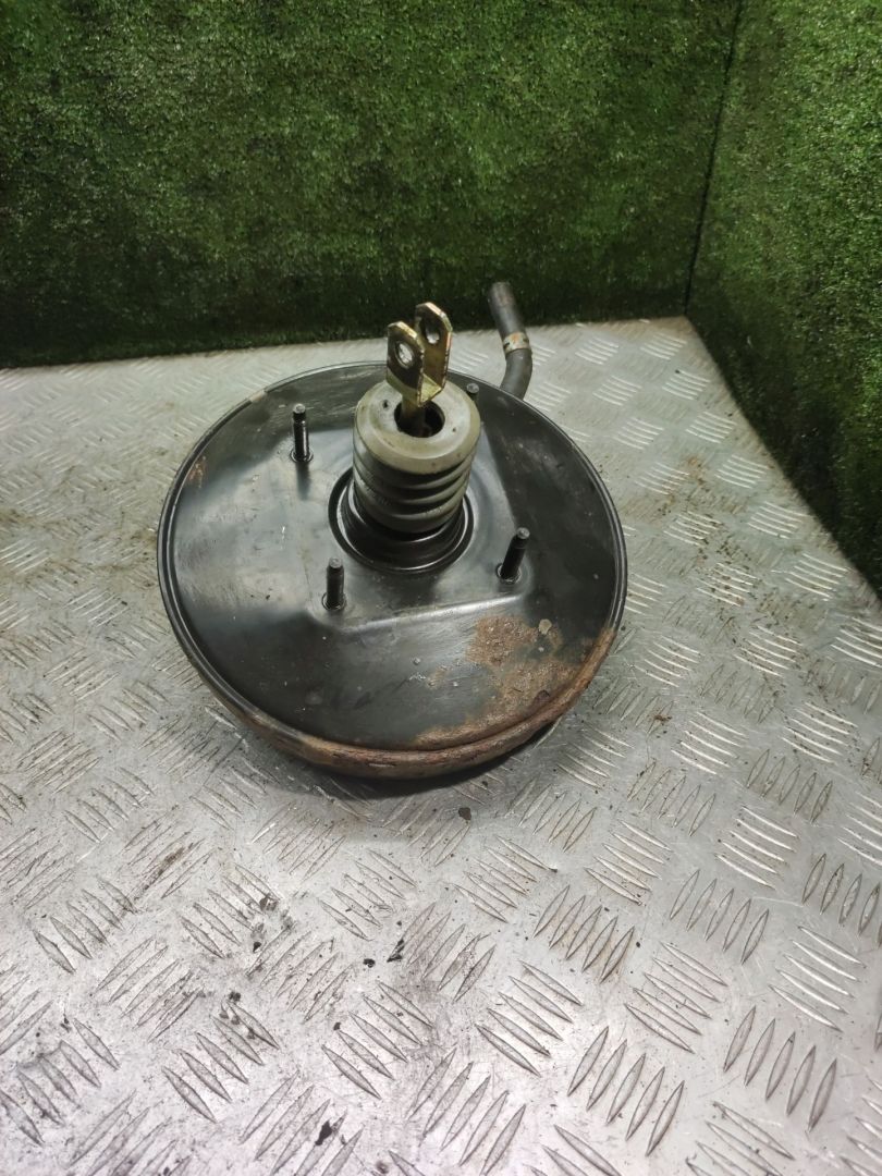 вакуумный усилитель тормозов Toyota Picnic 1 поколение XM10 2001, 2.2 л., 3C-TE, дизель, МКПП, минивэн - фото №1