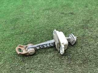 ограничитель открывания двери Skoda Fabia 1 поколение [рестайлинг] 2007, 1.2 л., бензин, МКПП, седан