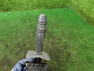 переключатель поворотов Renault Logan 1 поколение 2006, 1.4 л., бензин, МКПП, седан