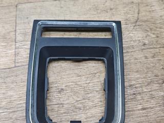 рамка обрамление кулисы Volkswagen Jetta 6 поколение [рестайлинг] 2015, 1.6 л., бензин, МКПП, седан, 5C7711113B