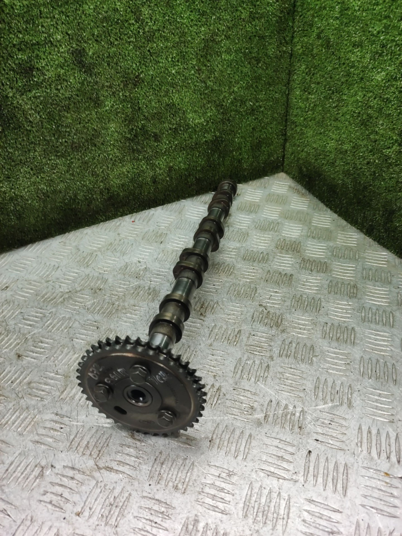 распредвал Ford Mondeo 3 поколение 2002, 2.0 л., дизель, АКПП, хетчбэк 5 дв. - фото №1