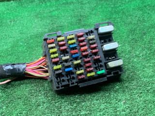 блок предохранителей Opel Sintra 1 поколение 1997, 2.2 л., бензин, МКПП, минивэн