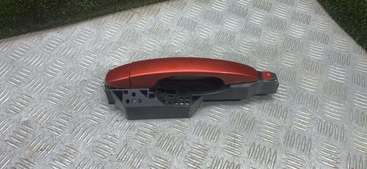 ручка наружная задняя правая Lada Vesta 1 поколение 2020, 1.6 л., бензин, МКПП, седан, 8450039483 - фото №1