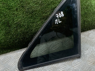 форточка передняя левая Hyundai H-1 Starex [рестайлинг] 2004, 2.5 л., дизель, МКПП, микроавтобус