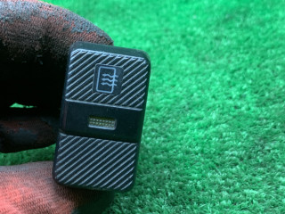 кнопка обогрева заднего стекла Volkswagen Passat B3 1990, 1.8 л., mono, бензин, МКПП, седан