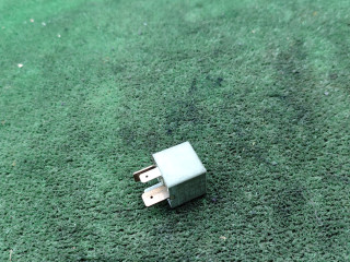 реле (прочие) Audi 80 B2 1984, 1.6 л., бензин, МКПП, седан, 18, 191937503