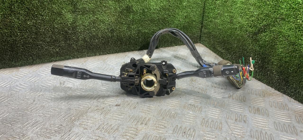 переключатель подрулевой (стрекоза) Hyundai Galloper 2 поколение 1998, 2.5 л., дизель, МКПП, внедорожник 5 дв. - фото №1