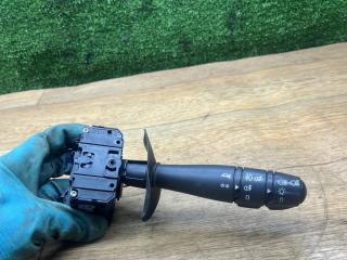переключатель поворотов Renault Duster 1 поколение 2014, 2.0 л., F4R 400, бензин, МКПП, внедорожник 5 дв., полный привод, 255675128R, 9010576681, 25073EBHBA1