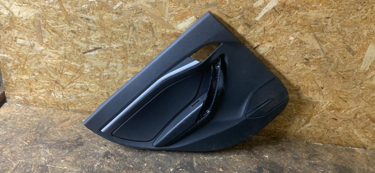 обшивка двери задняя левая Lada Vesta 1 поколение 2020, 1.6 л., бензин, МКПП, седан - фото №1