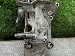 кронштейн генератора Renault Laguna 2 поколение 2002, 1.9 л., DCi, дизель, 6МКПП, хетчбэк 5 дв., 8200183234