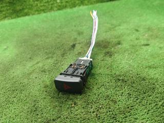 кнопка аварийной сигнализации Mazda 626 GF 1998, 2.0 л., бензин, МКПП, хетчбэк 5 дв.