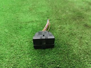 блок управления стеклоподъемниками Volkswagen Passat B4 1995, 2.0 л., бензин, АКПП, седан