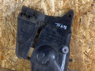 пыльник переднего крыла Renault Duster 1 поколение [рестайлинг] 2017, 2.0 л., бензин, МКПП, внедорожник 5 дв., полный привод, 638318745