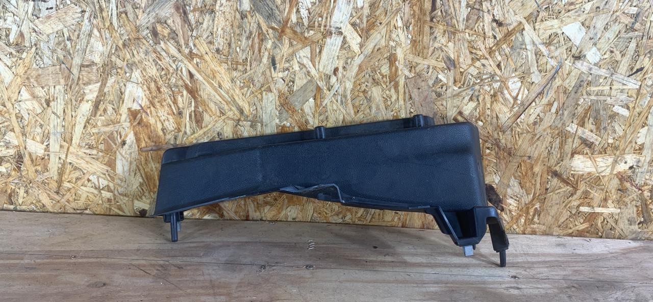 обшивка багажника Skoda Octavia 3 поколение (A7) 2013, 1.8 л., бензин, МКПП, лифтбэк, 5E5867762 - фото №1