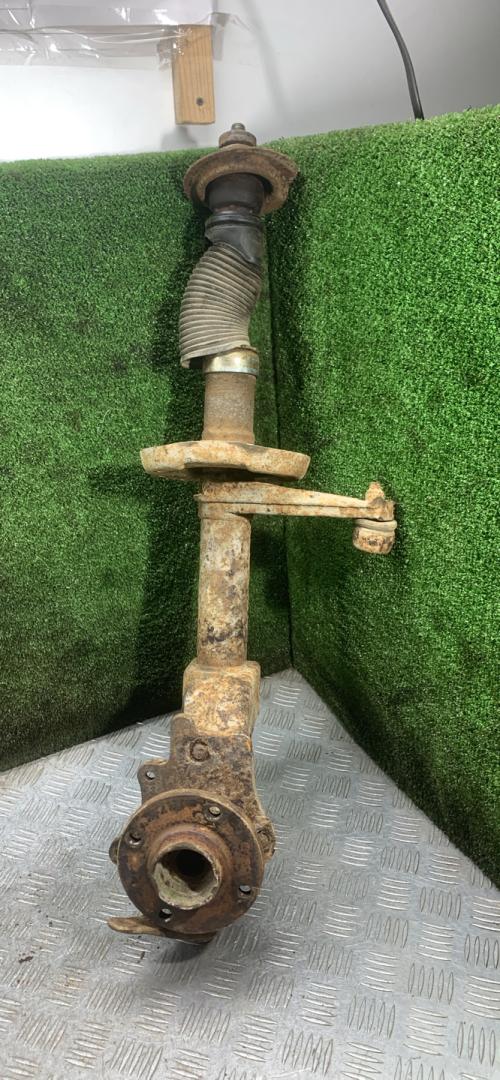 амортизатор передний правый Volkswagen Passat B2 1987, 1.9 л., дизель, МКПП, хетчбэк 5 дв. - фото №1