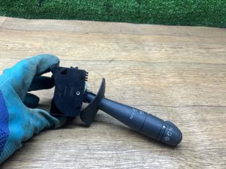 переключатель дворников Renault Duster 1 поколение 2014, 2.0 л., F4R 400, бензин, МКПП, внедорожник 5 дв., полный привод, 255675128R, 9010576681