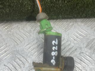 насос (моторчик) омывателя стекла Citroen Xsara 1 поколение 1998, 1.4 л., бензин, МКПП, хетчбэк 3 дв.