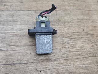 сопротивление печки Daewoo Nubira J150/J190 [рестайлинг] 2001, 2.0 л., X 20 SED, бензин, МКПП, хетчбэк 5 дв.