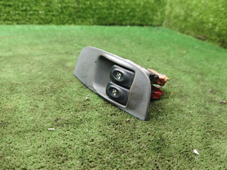 блок управления стеклоподъемниками Renault Megane 1 поколение 1997, 1.6 л., бензин, МКПП, хетчбэк 5 дв.