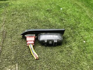 кнопка стеклоподъемника двери задней правой Renault Laguna 1 поколение [рестайлинг] 1999, 1.8 л., бензин, МКПП, хетчбэк 5 дв.