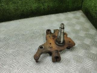 кулак поворотный правый Mercedes-Benz E-Класс W124 [рестайлинг] 1993, 3.0 л., дизель, МКПП, седан