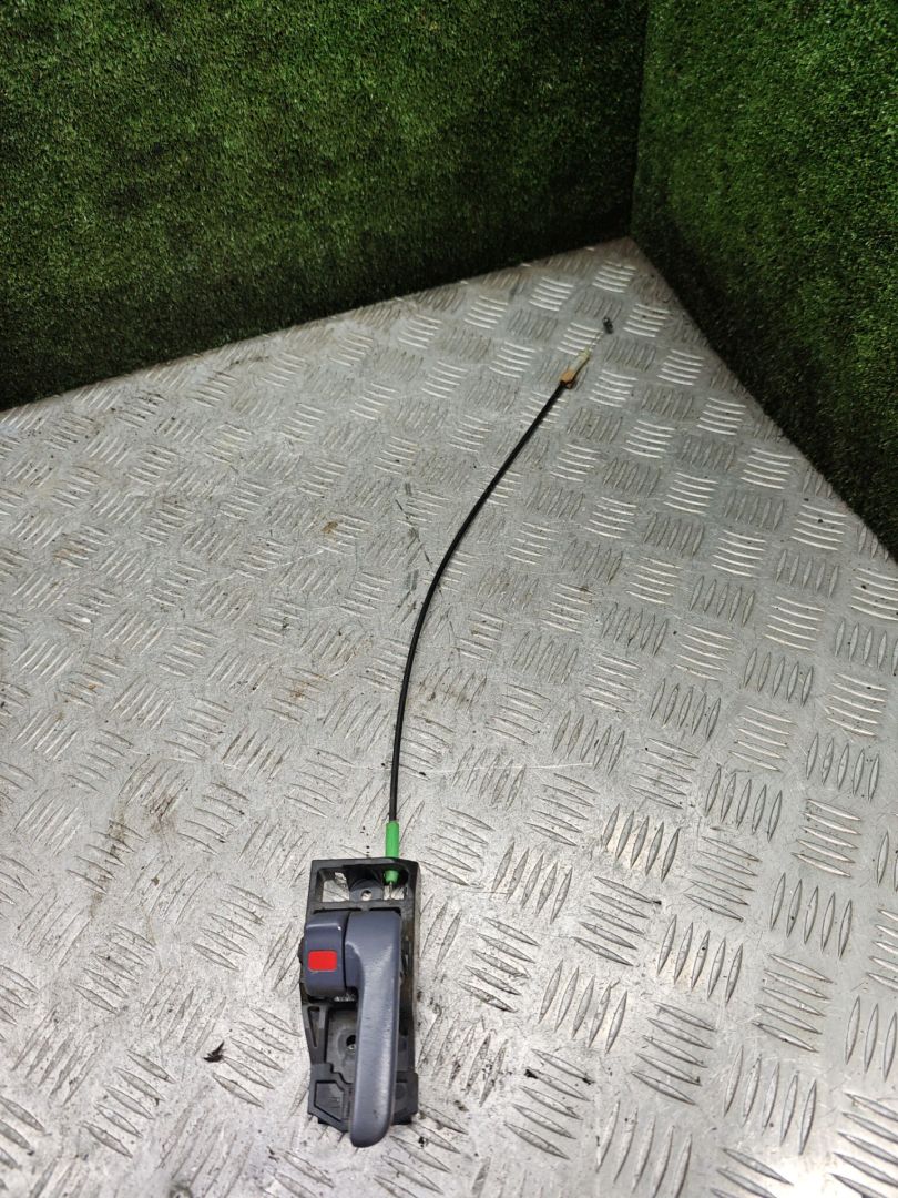 трос двери Toyota Picnic 1 поколение XM10 1999, 2.2 л., 3C-TE, дизель, МКПП, минивэн - фото №1