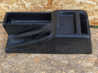 консоль салона BMW 5 серия E34 1993, 2.5 л., дизель, МКПП, седан