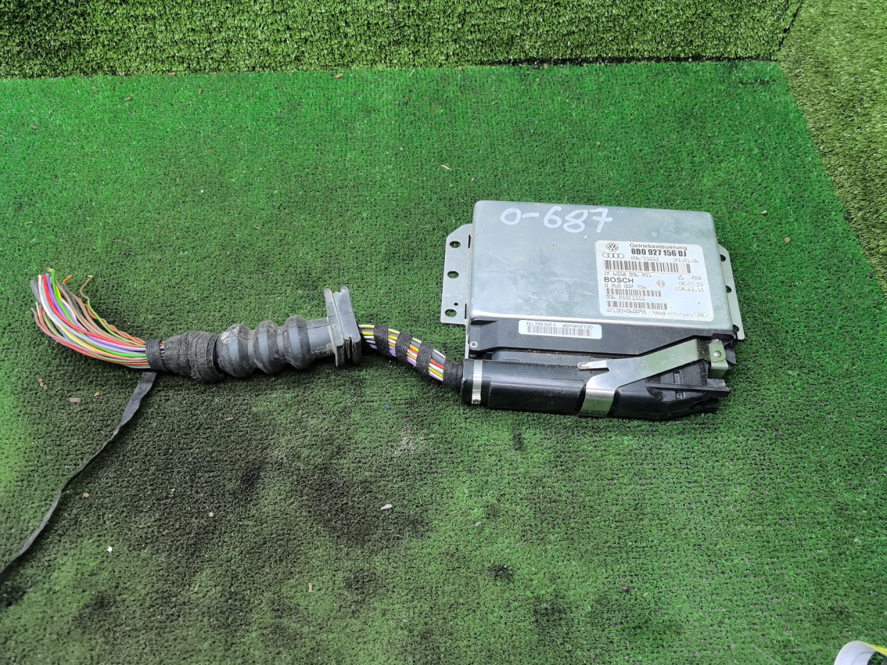блок управления АКПП Skoda Superb 1 поколение 2006, 2.8 л., бензин, АКПП, седан, 8D0-927-156-DJ - фото №1