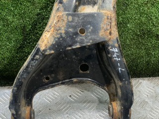 рычаг передний левый Renault Duster 1 поколение [рестайлинг] 2017, 2.0 л., бензин, МКПП, внедорожник 5 дв., полный привод