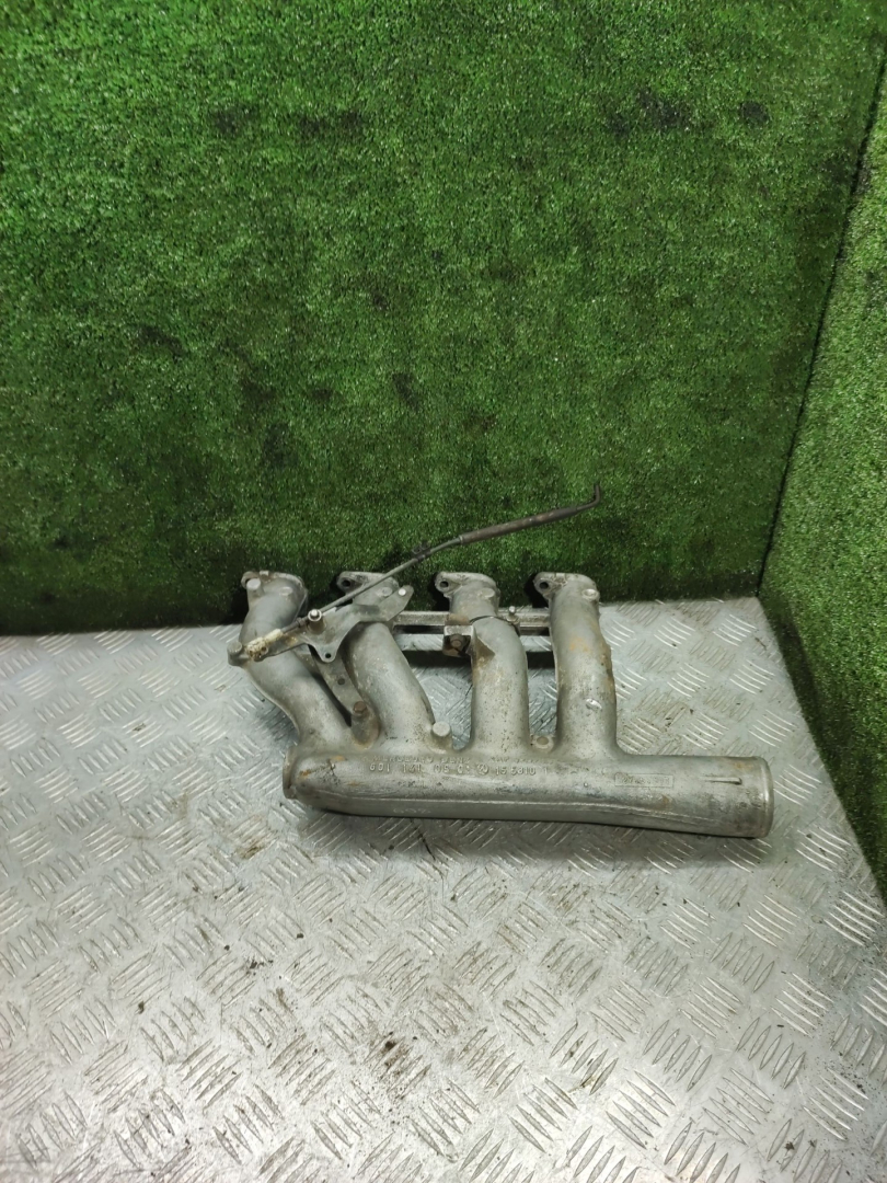 коллектор впускной Mercedes-Benz T1 207-210D W601 1993, 2.3 л., OM 601.940, дизель, МКПП, фургон, 6011410901 - фото №1