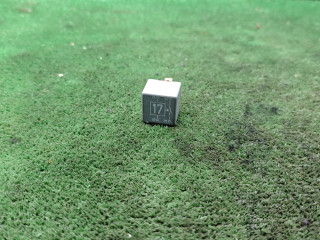 реле (прочие) Audi 80 B2 1984, 1.6 л., бензин, МКПП, седан, 17, 171937503A