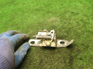 замок багажника Lada 2121 Niva 1 поколение [рестайлинг] 2013, 1.7 л., бензин, МКПП, внедорожник 5 дв.