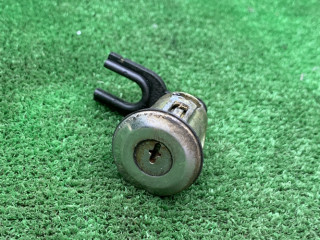 личинка дверного замка Citroen Xsara Picasso 1 поколение 2004, 1.8 л., бензин, МКПП, минивэн