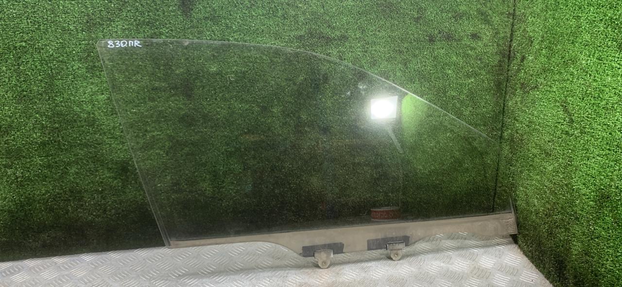 стекло двери передней правой Toyota Carina E 1 поколение T190 1998, 2.0 л., 2C-TE, дизель, МКПП, универсал - фото №1