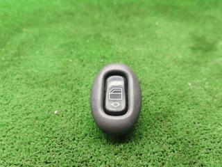 кнопка стеклоподъемника двери задней левой Mercedes-Benz A-Класс W168 2000, 1.6 л., бензин, МКПП, хетчбэк 5 дв.