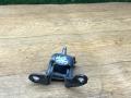 петля двери Toyota Avensis 1 поколение (T220) 1999, 2.0 л., 2C, дизель, МКПП, универсал - фото №2