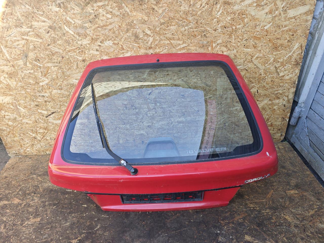 крышка багажника (дверь 3-5) Toyota Corolla 7 поколение (E100) 1996, 1.6 л., бензин, МКПП, седан - фото №1