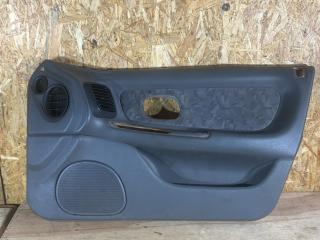 обшивка двери передняя правая Renault Laguna 1 поколение [рестайлинг] 1998, 1.8 л., бензин, МКПП, хетчбэк 5 дв.