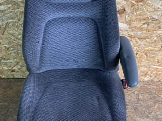 сиденье переднее Chrysler Voyager 3 поколение 1997, 2.4 л., бензин, АКПП, минивэн