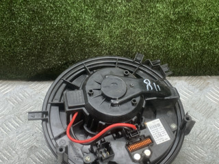 моторчик печки Skoda Octavia 3 поколение (A7) 2013, 1.8 л., бензин, МКПП, лифтбэк, 5Q0907521D