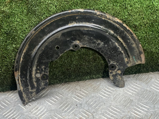 защитный кожух тормозного механизма Renault Duster 1 поколение [рестайлинг] 2017, 2.0 л., бензин, МКПП, внедорожник 5 дв., полный привод