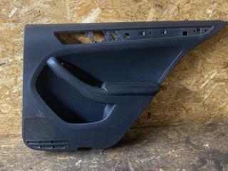 обшивка двери задняя левая Volkswagen Jetta 6 поколение [рестайлинг] 2015, 1.6 л., бензин, МКПП, седан, 5C6867212